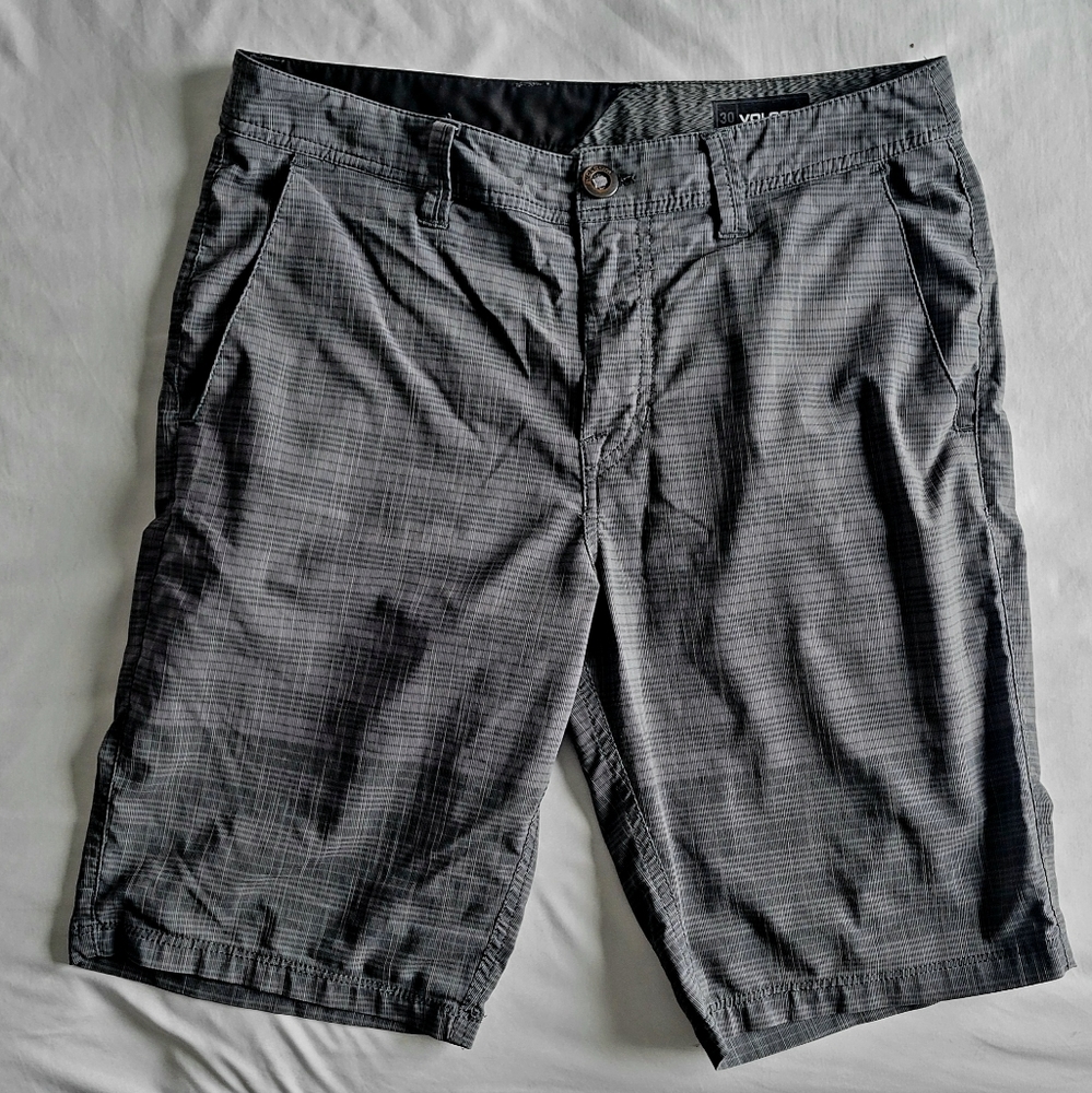Men's Volcom Boardshorts 30"